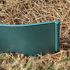 Vigoro 2 ft. W x 0.25 in. L Green Plastic Easy Edging -KANTE Sales green vigoro plastic edging 51034 fa 1000