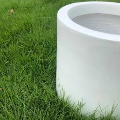 KANTE 9.8 in. W Round Pure White Concrete/Fiberglass Indoor Outdoor Modern Seamless Planter -KANTE Sales pure white kante plant pots osc0119a c80011 1f 1000