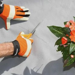 Vigoro 4 ft. x 50 ft. Matrix Grid Heavy-Duty Landscape Fabric (4-Pack) -KANTE Sales vigoro landscape fabric vpnm45085 4pk 76 1000