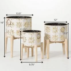 SULLIVANS White and Gold Flower Burst Metal Planter on Stand (Set of 3) -KANTE Sales white and gold patterned sullivans plant pots met1880 1f 1000